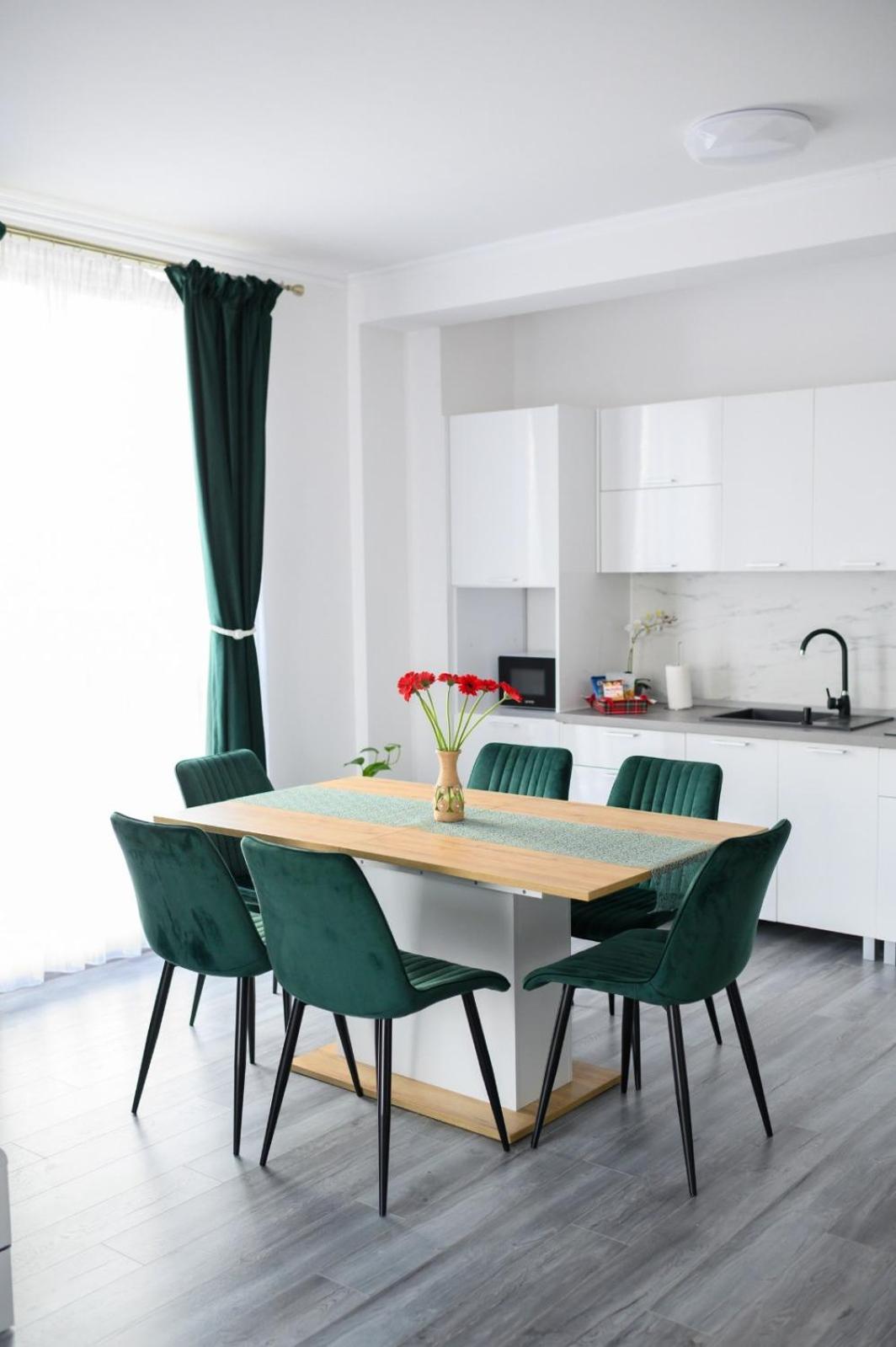 Apartament Radiana Băile Felix エクステリア 写真